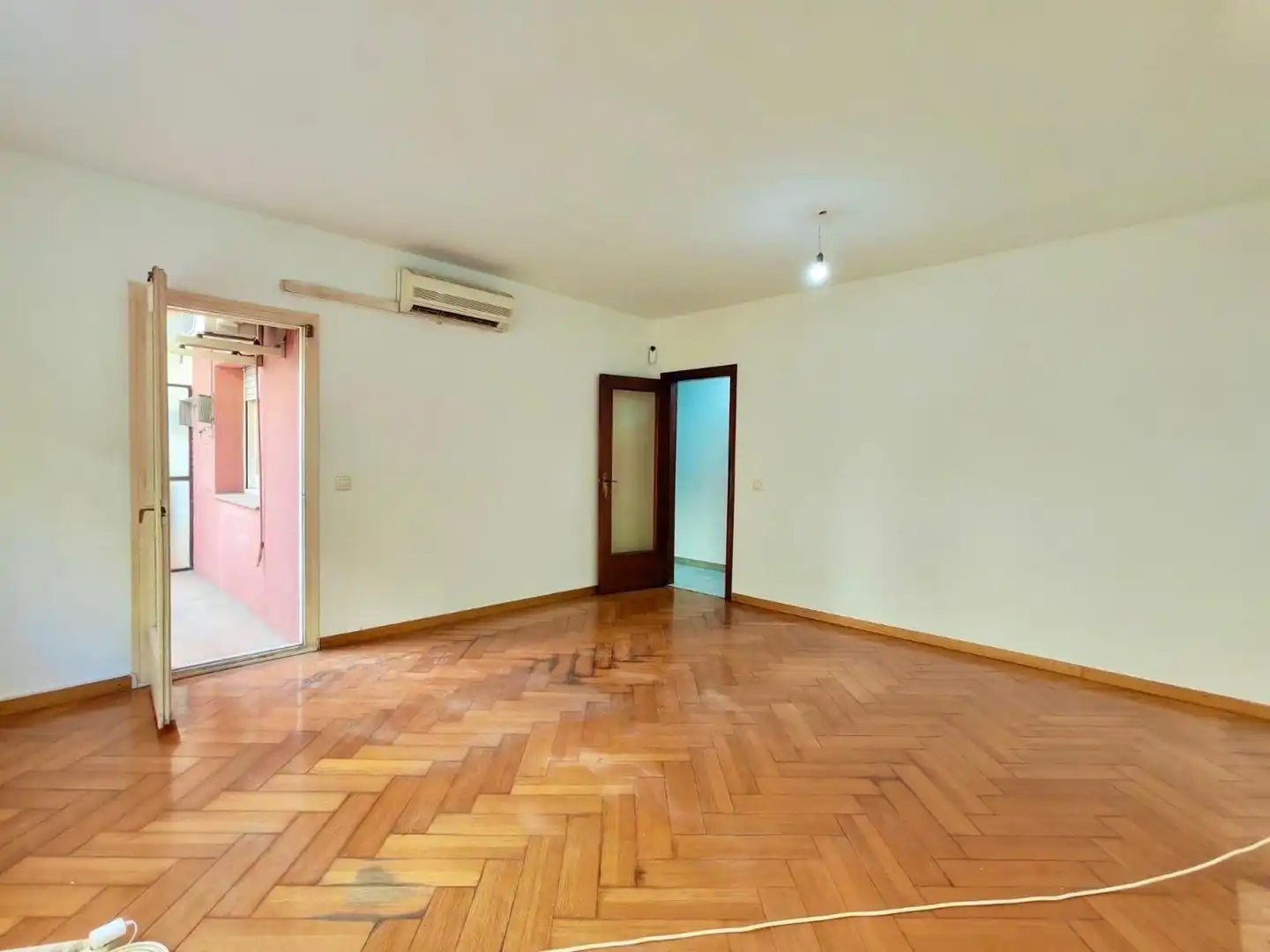 Planta baja en venta en Carrer CATALUNYA, Centre