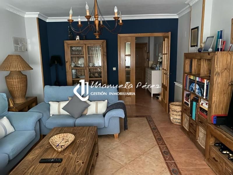 Living room of Flat for sale in Cáceres Capital  with Air Conditioner, Heating and Terrace
