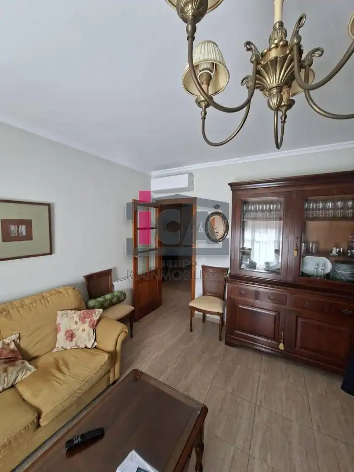 Sala d'estar de Pis en venda en Malpartida de Cáceres amb Aire condicionat i Calefacció