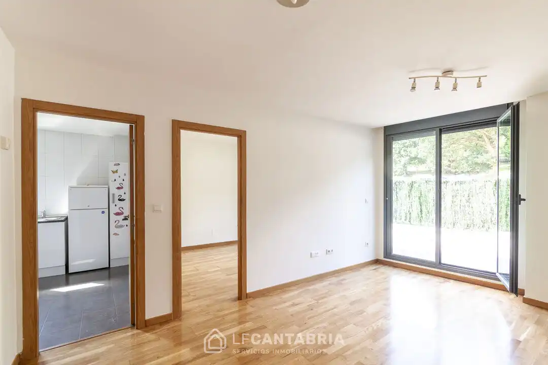 Sala de estar de Piso en venta en Liérganes con Calefacción y Parquet
