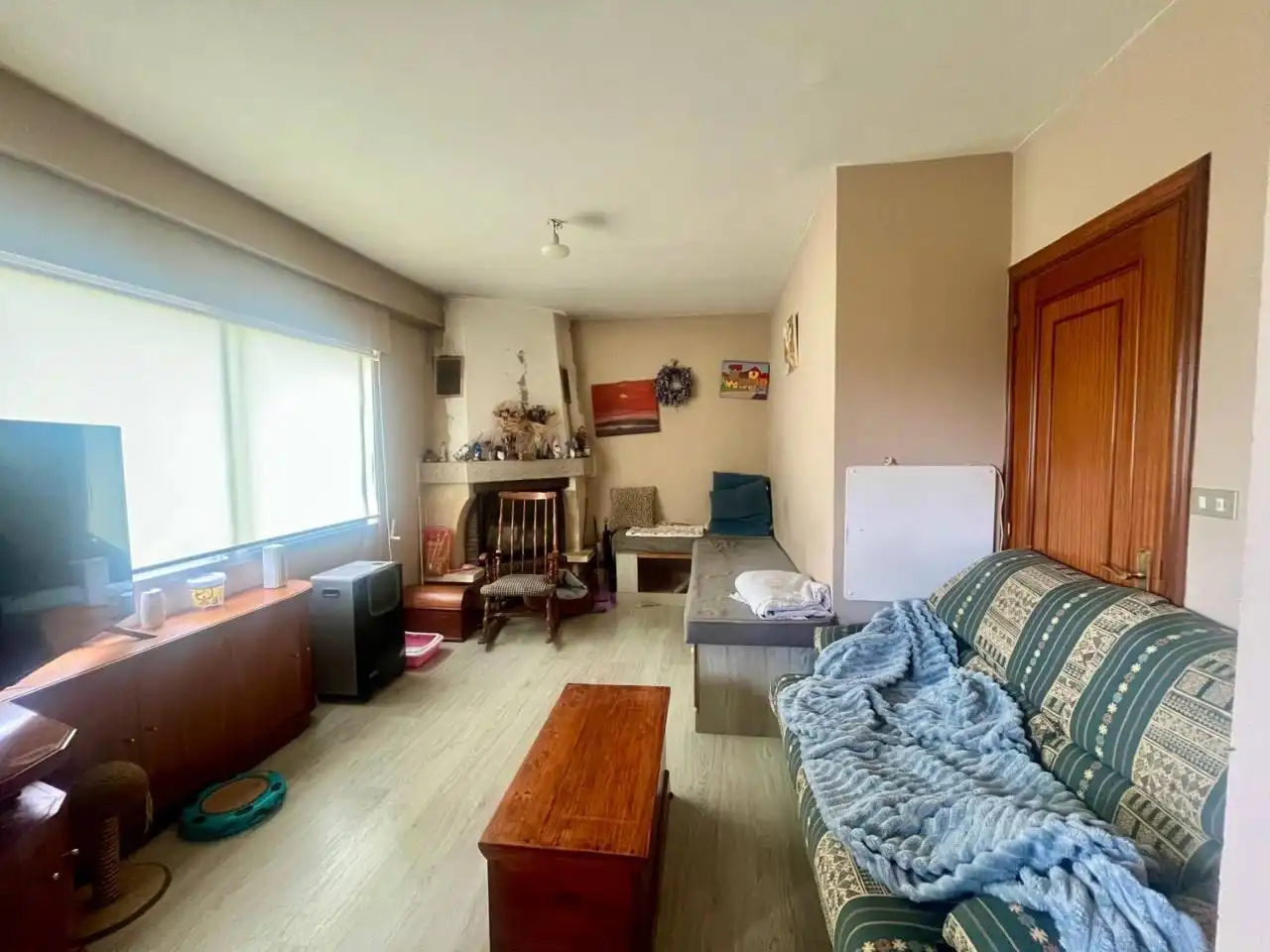 Sala de estar de Casa o chalet en venta en Cambre  con Jardín privado, Terraza y Amueblado