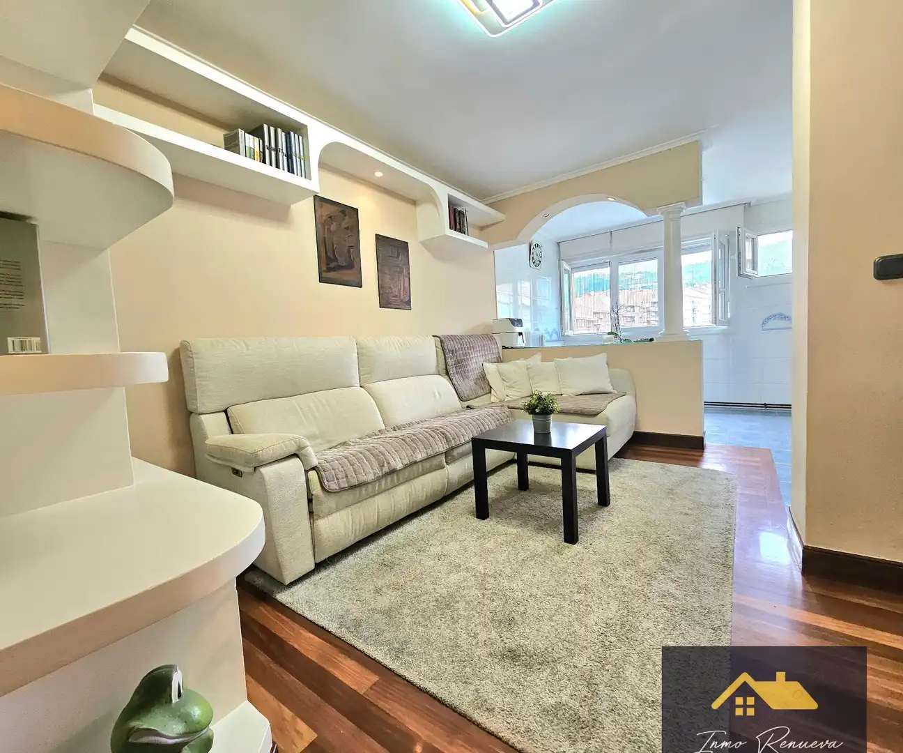 Living room of Flat for sale in Etxebarri, Bizkaia