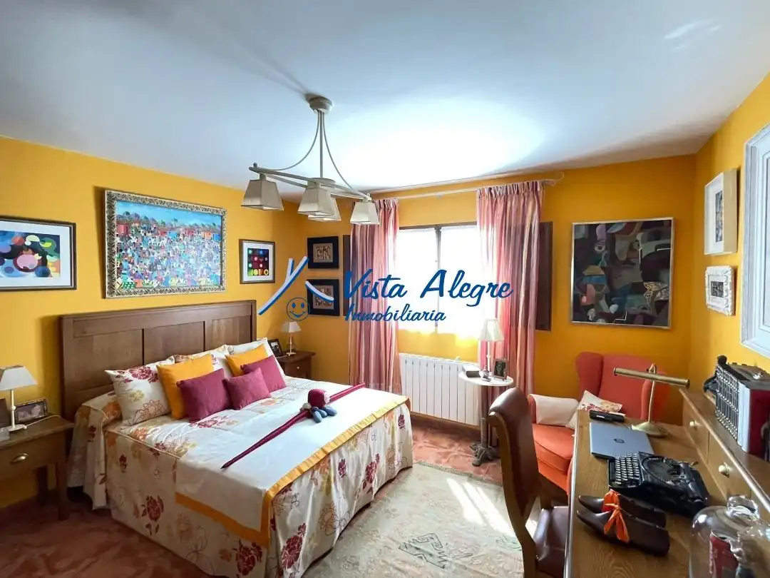 Habitación de Casa o chalet en venta en Leiva con Calefacción, Terraza y Trastero