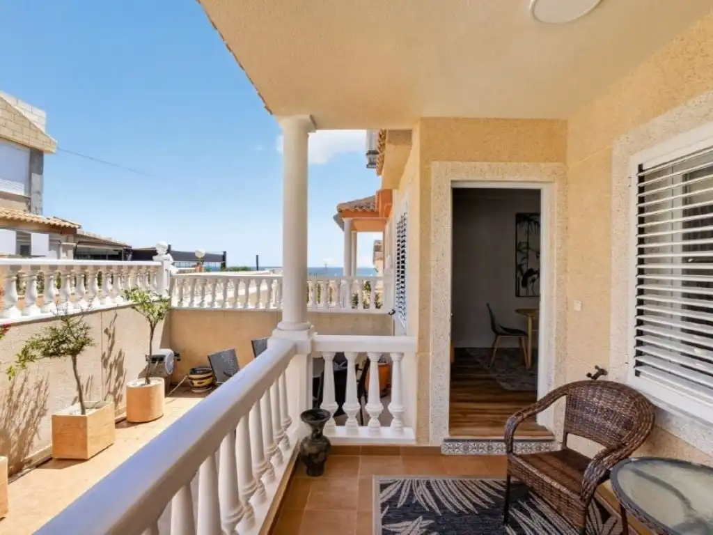 Casa con jardín en venta en La Mata, imagen 4
