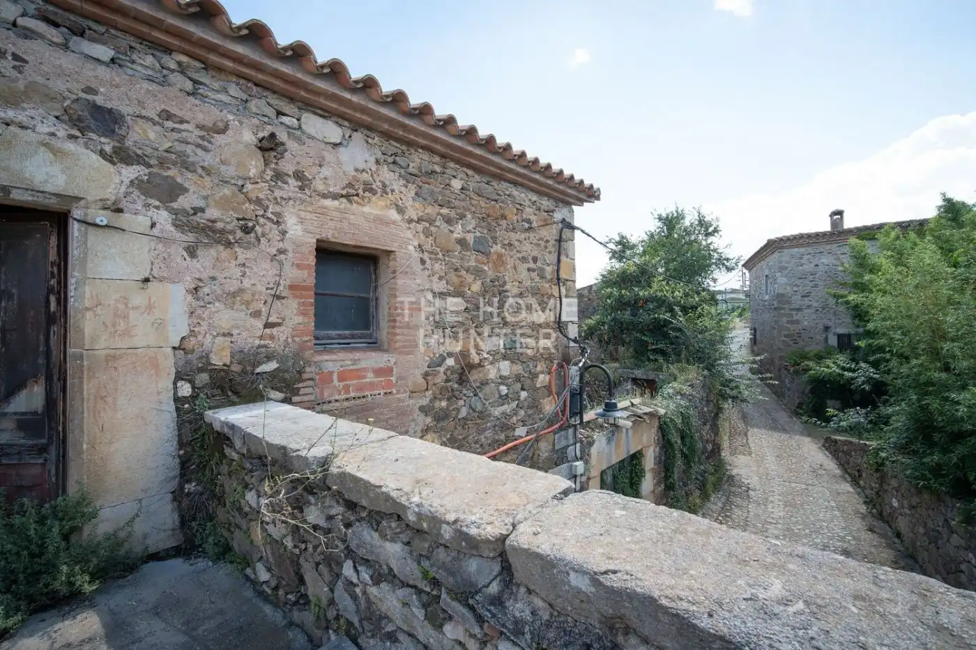 Houses for sale in Juià