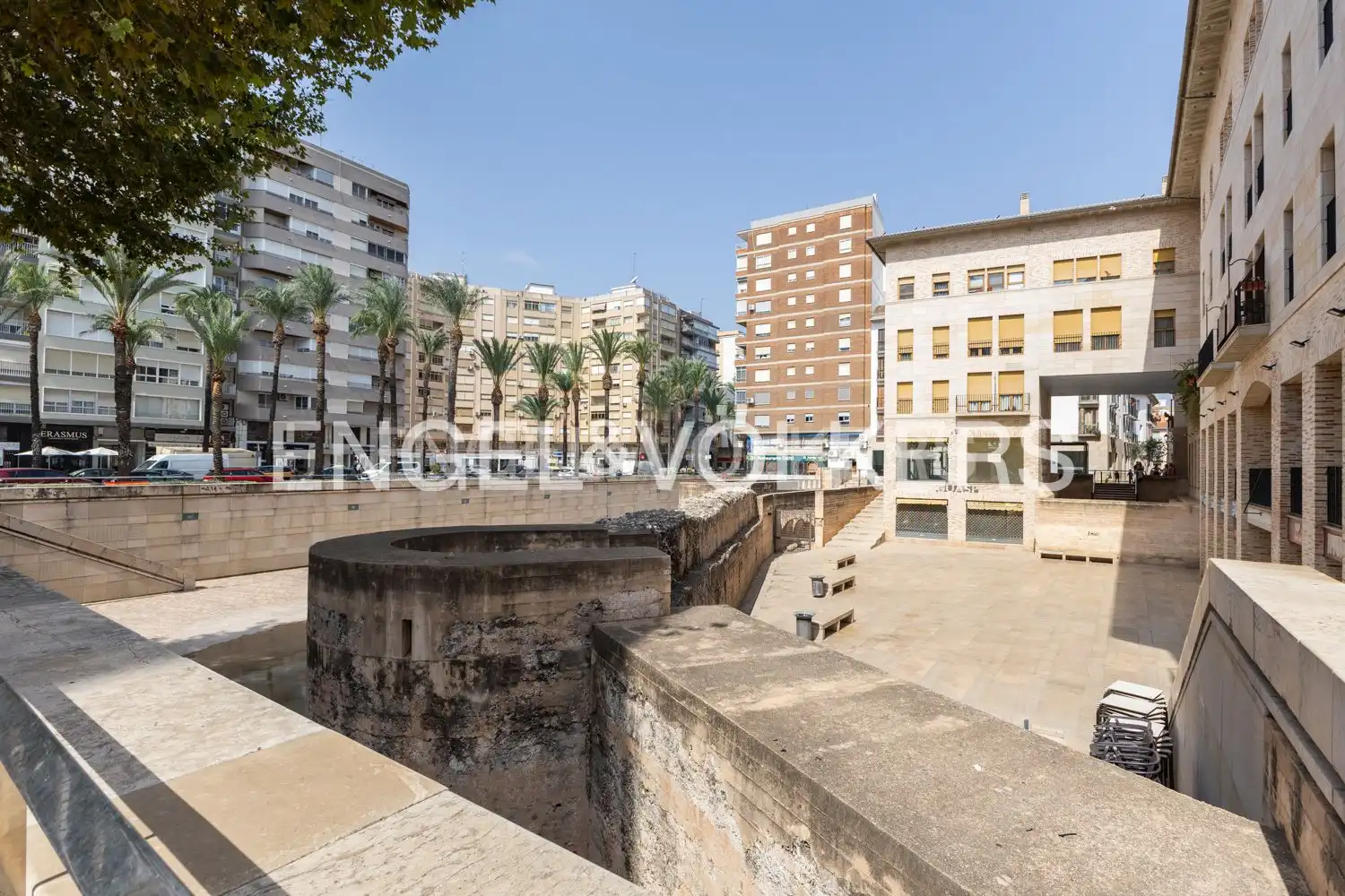 Vista exterior de Dúplex de alquiler en Alzira con Aire acondicionado, Calefacción y Terraza