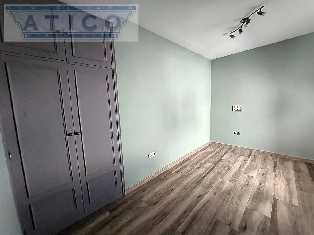 Bedroom of Houses for sale in Sevilla  with Air Conditioner and Terrace