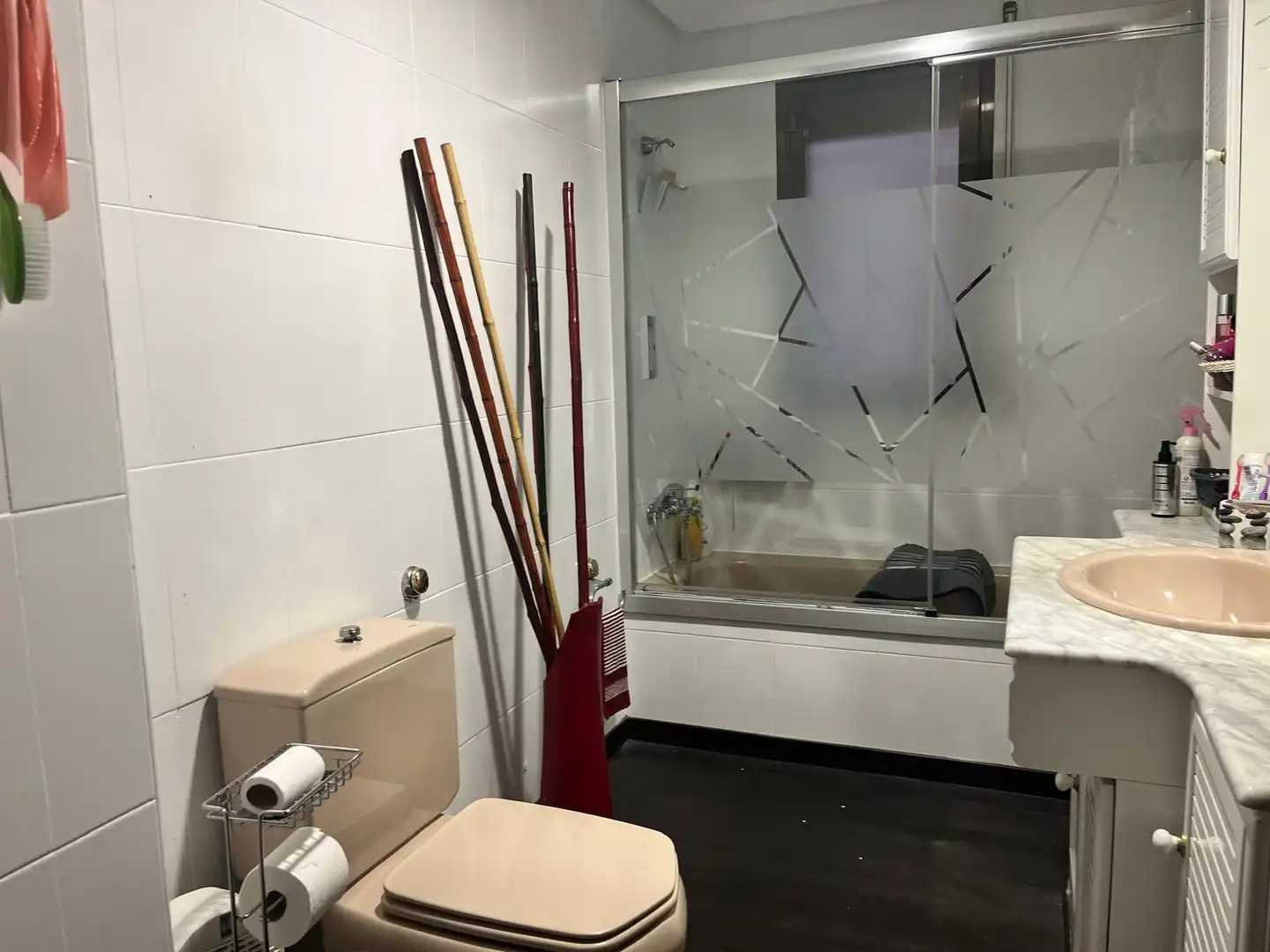 Bany de Pis en venda en Barbastro amb Aire condicionat, Calefacció i Terrassa