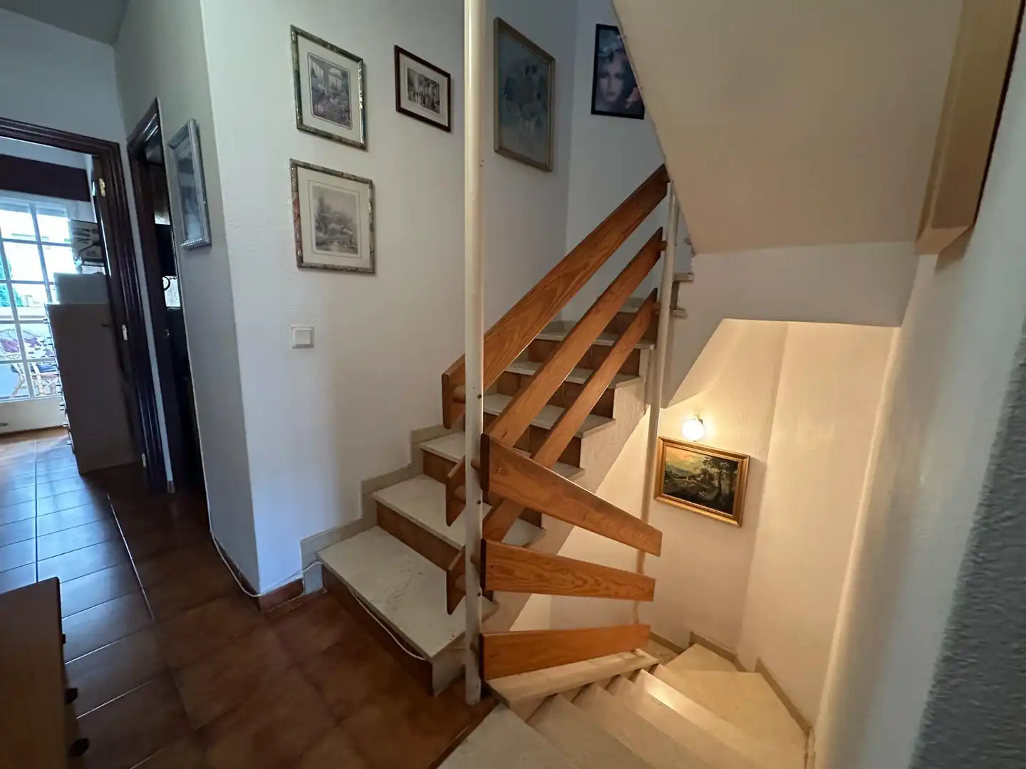 Casa adosada en venda en Alicante / Alacant amb Aire condicionat, Calefacció i Jardí privat