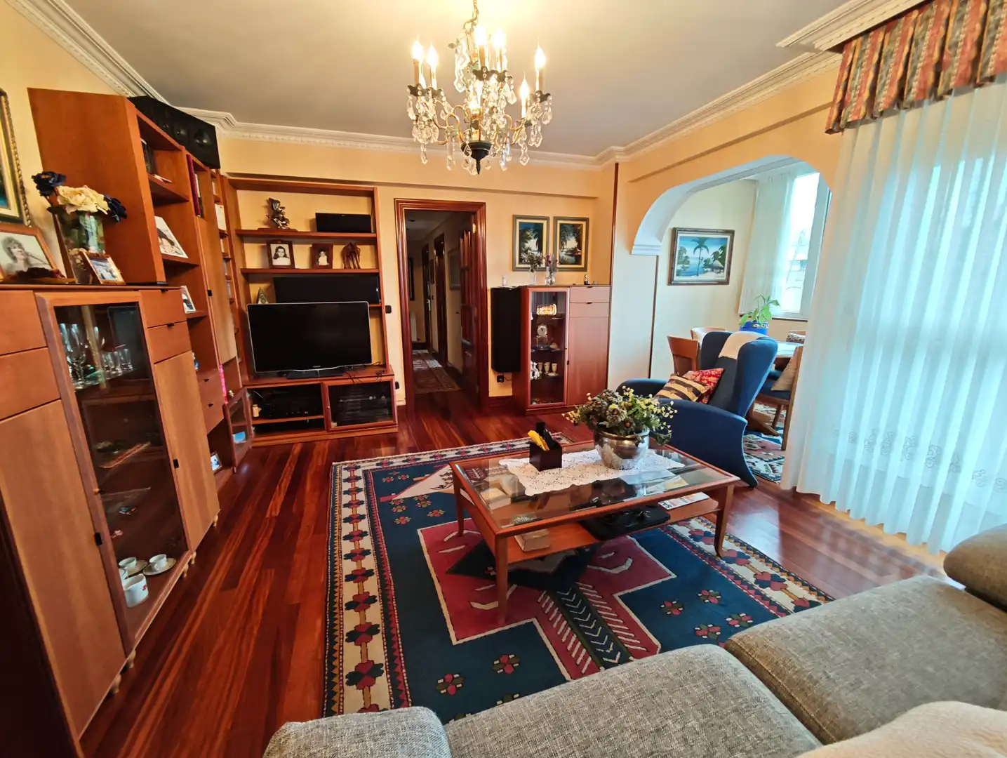 Living room of Flat for sale in Durango  with Heating, Furnished and Balcony