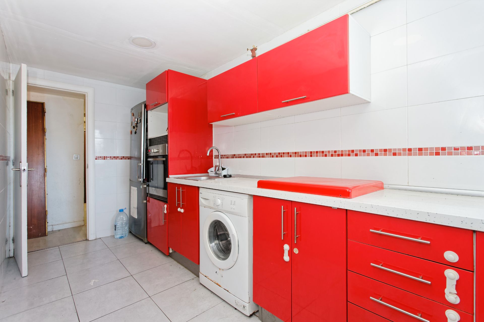 Kitchen of Flat for sale in Sant Adrià de Besòs  with Oven and Washing machine