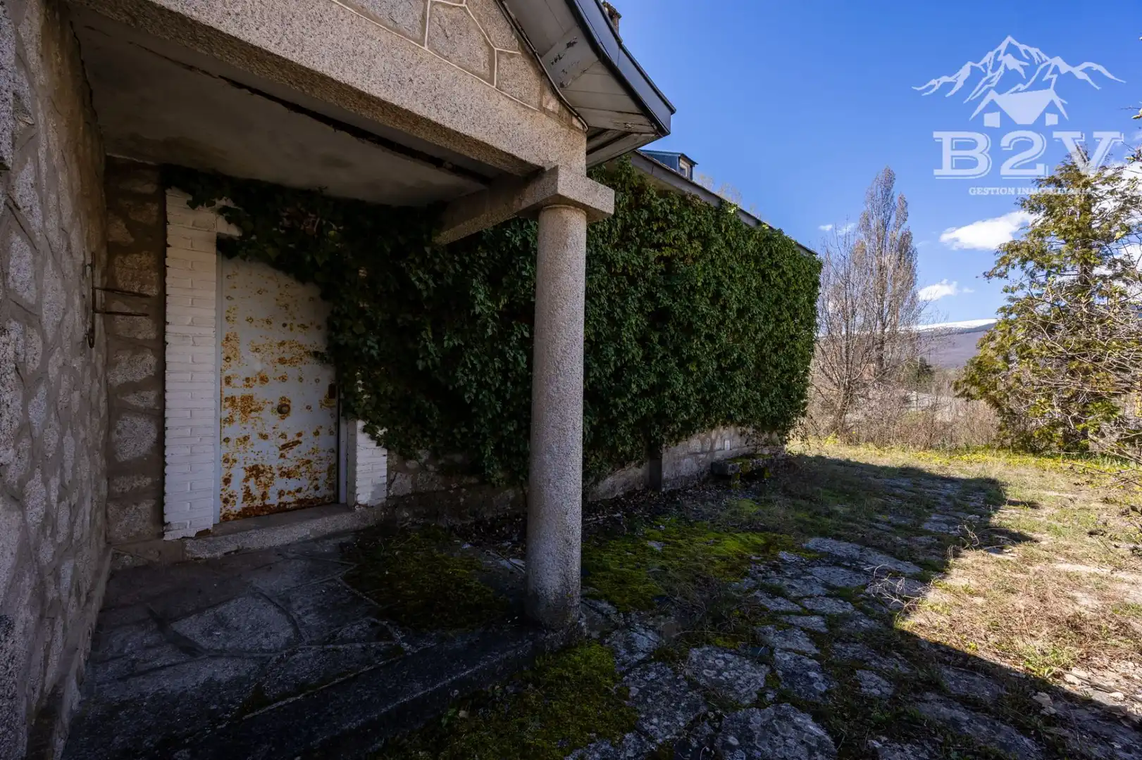 Vista exterior de Casa o chalet en venta en Alameda del Valle con Calefacción, Jardín privado y Terraza