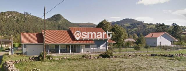 Casa-chalet en Venta en Aes en Puente Viesgo