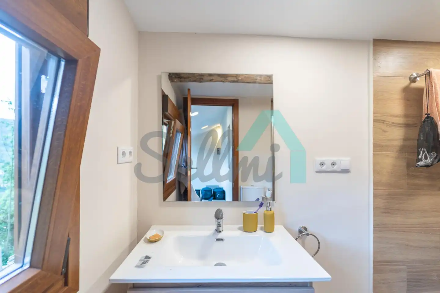 Bathroom of Houses for rent in Mieres (Asturias)  with Heating, Private garden and Parquet flooring