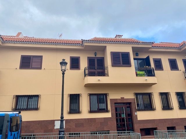 Exterior view of Flat for sale in Arafo  with Air Conditioner and Storage room