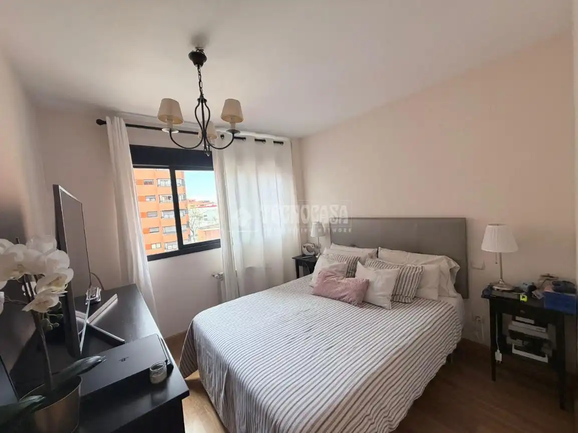 Habitación de Piso en venta en Madrid con Aire acondicionado, Calefacción y Trastero