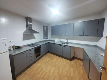 Piso con ascensor en venta en Carretera de Vic  - Remei
