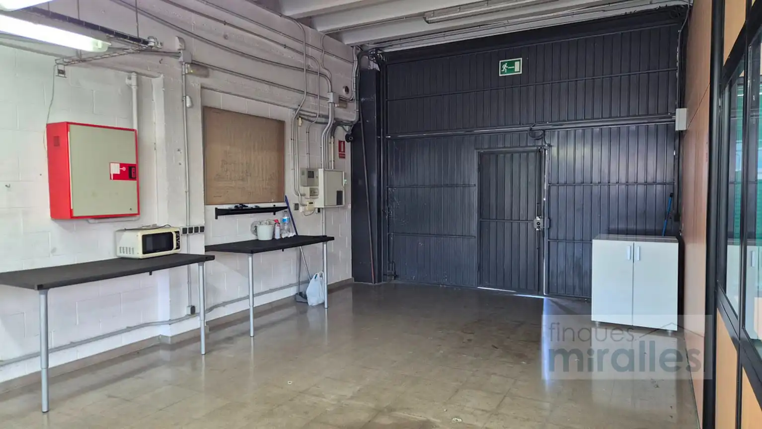 Nave industrial de alquiler en Vilassar de Dalt con Calefacción y Alarma