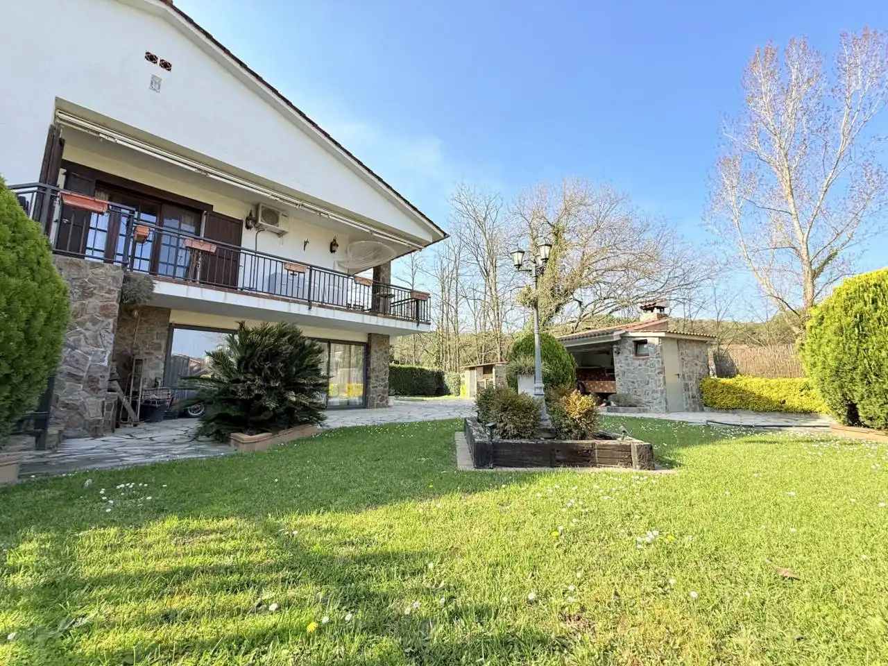Exterior view of Houses for sale in Riells i Viabrea  with Air Conditioner, Heating and Private garden