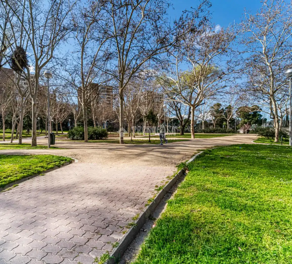 Vista exterior de Piso en venta en Madrid con Aire acondicionado, Calefacción y Terraza