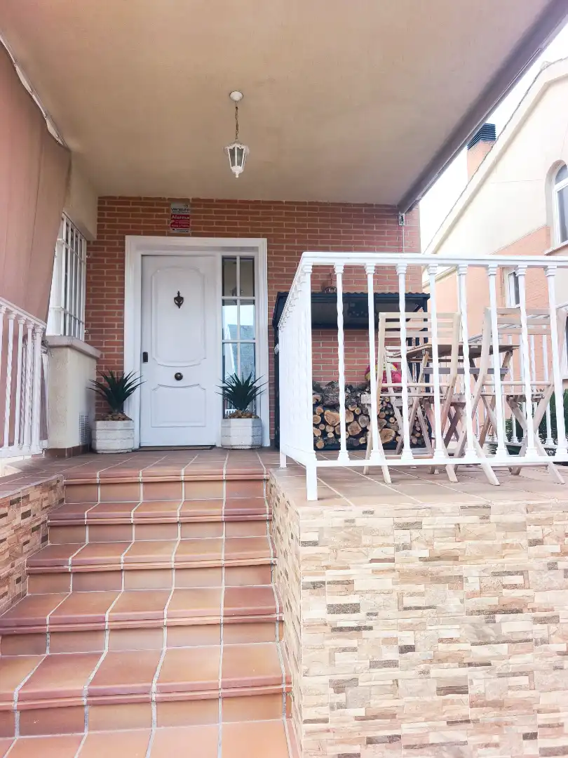 Casa o chalet de alquiler en Calle Sierra de Guadarrama, La Cárcaba - El Encinar - Montemolinos
