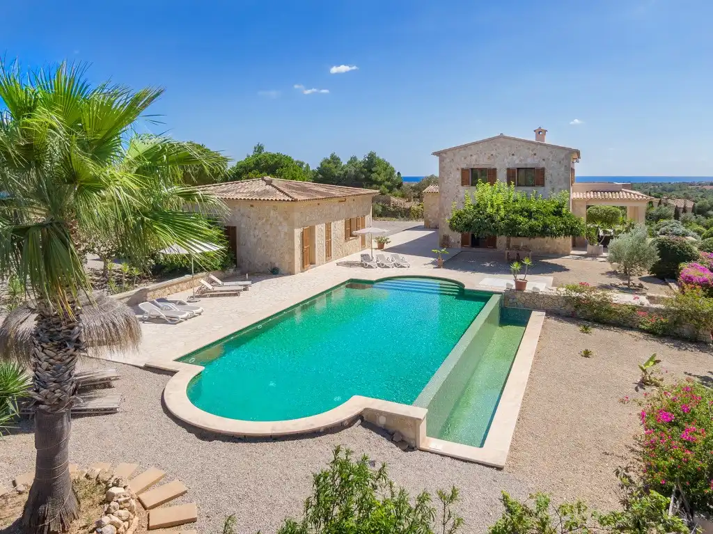 Maison rustique avec piscine à vendre à Manacor Centre