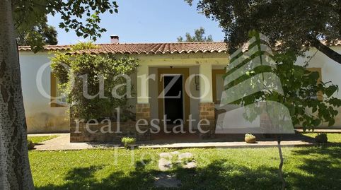 CASA DE CAMPO EN HERRERA DE ALCANTARA