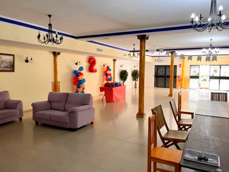 Nau industrial de lloguer en Estepona amb Calefacció