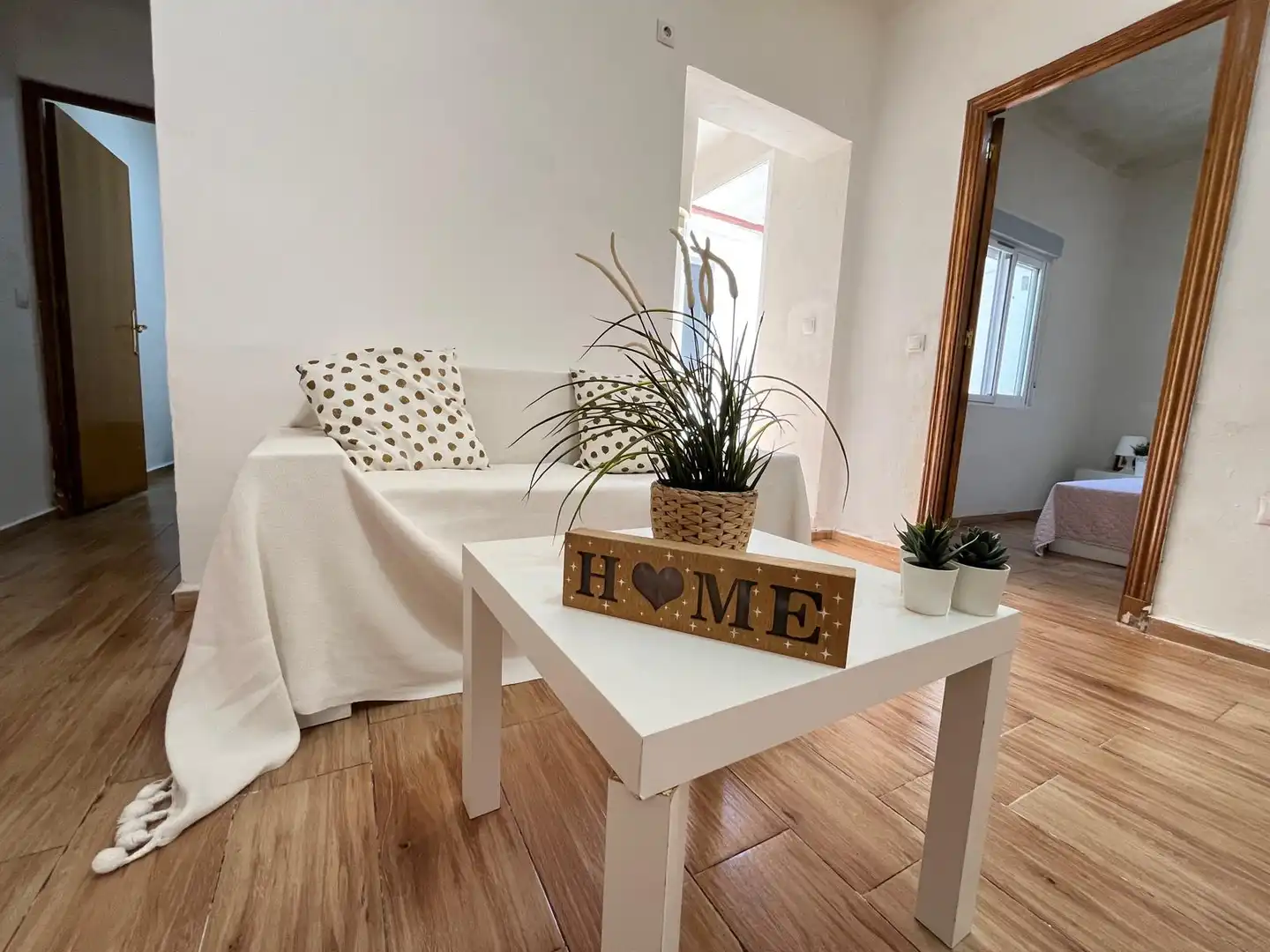 Living room of Flat for sale in Cartagena  with Air Conditioner and Oven