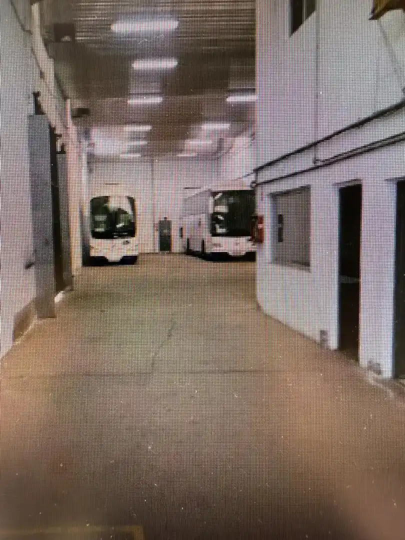 Parkplatz von Fabrikhallen zur Miete in Móstoles