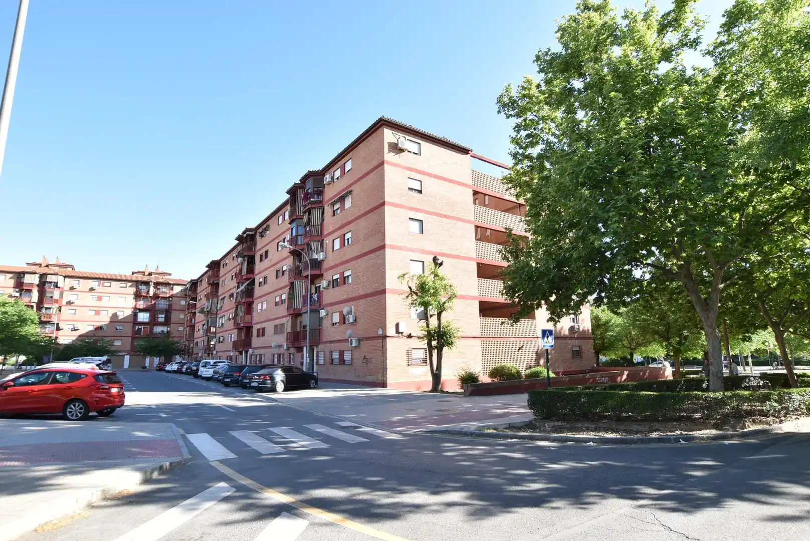 Vista exterior de Piso de alquiler en Granada con Amueblado