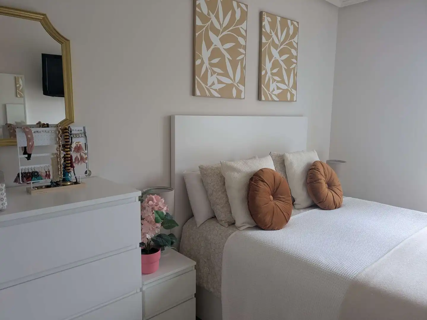 Habitación de Apartamento para compartir en Leioa con Aire acondicionado, Terraza y Amueblado