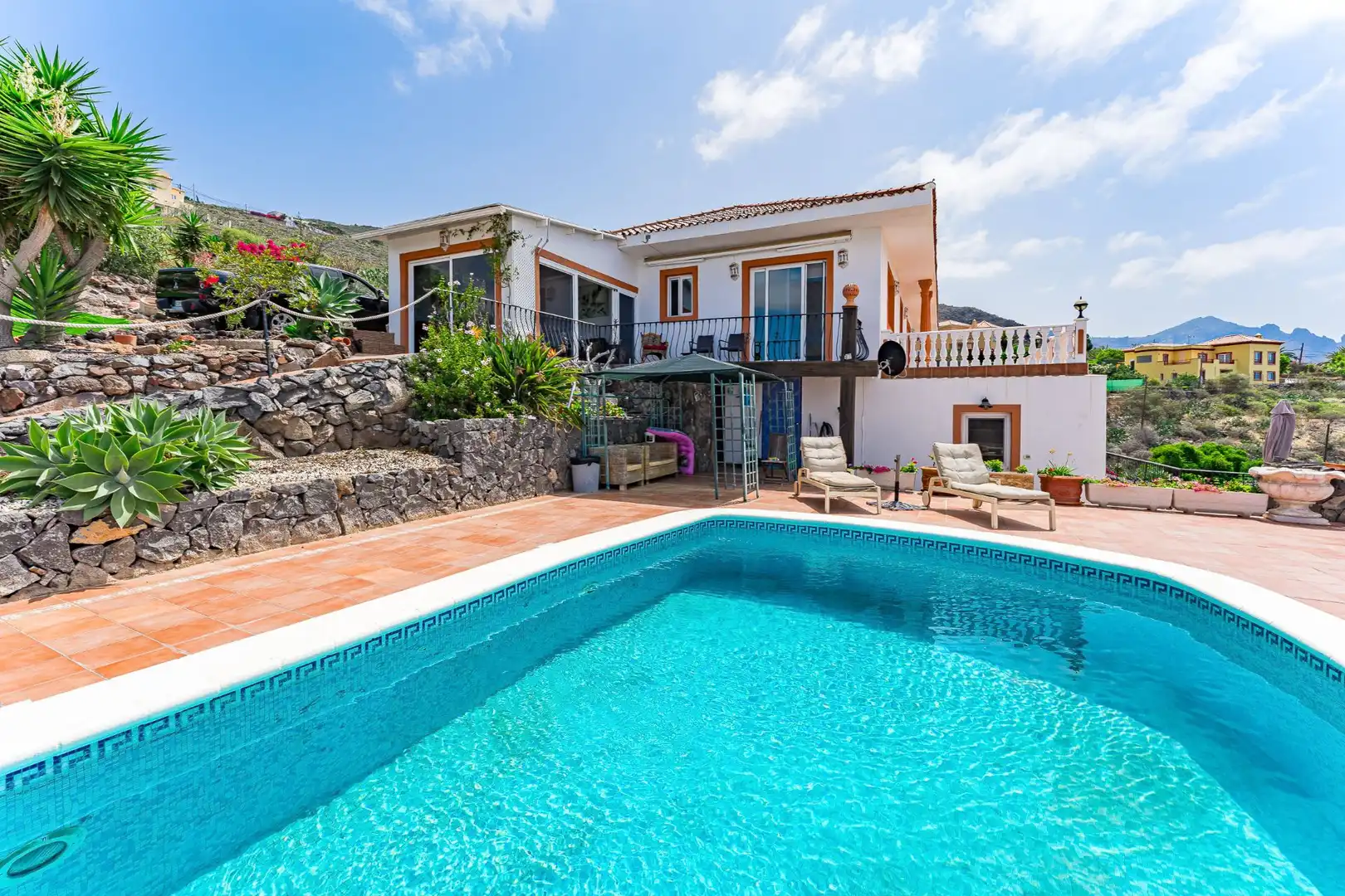 Vista exterior de Casa o chalet en venta en Adeje con Jardín privado, Terraza y Trastero