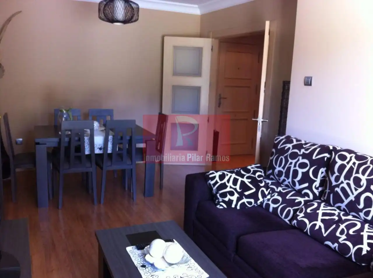Sala de estar de Apartamento de alquiler en León Capital  con Calefacción, Parquet y Terraza