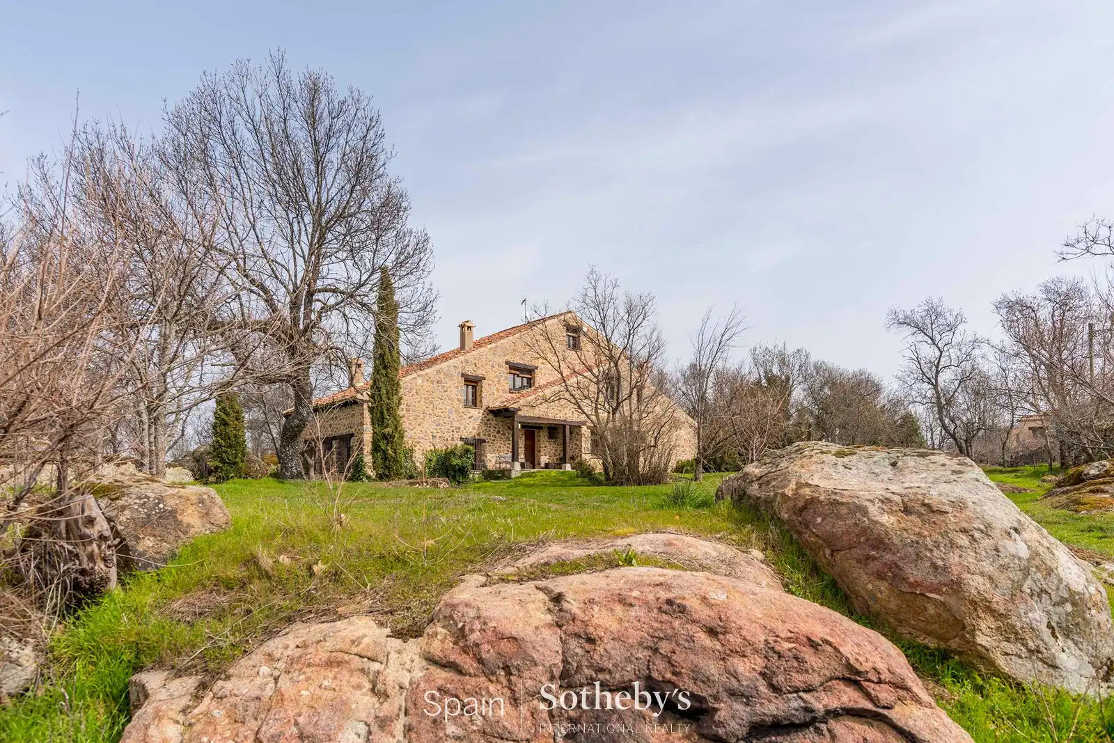 Vista exterior de Casa o chalet en venta en Sotosalbos con Aire acondicionado, Calefacción y Jardín privado