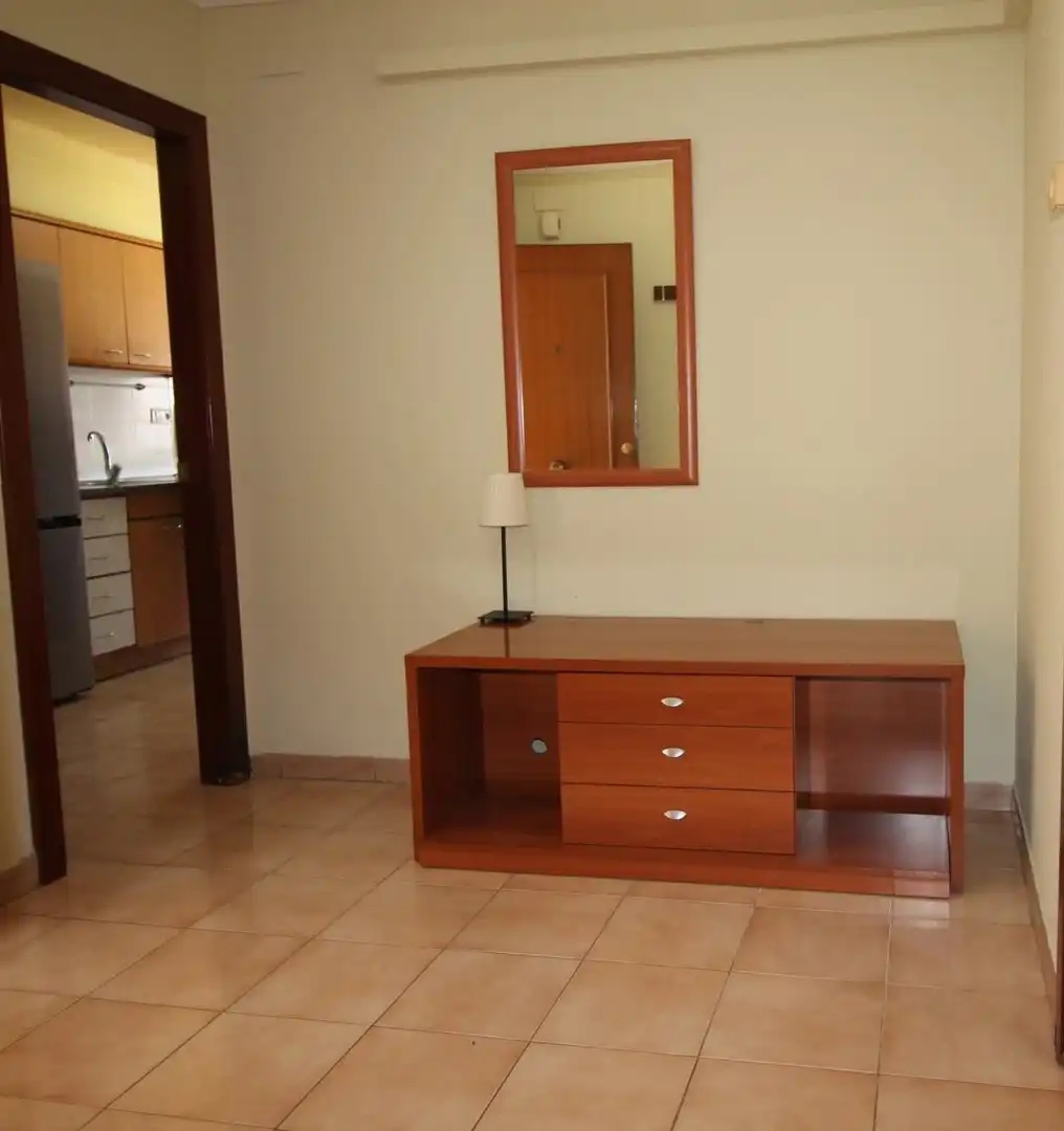 Sala de estar de Piso en venta en Figueres con Calefacción y Terraza