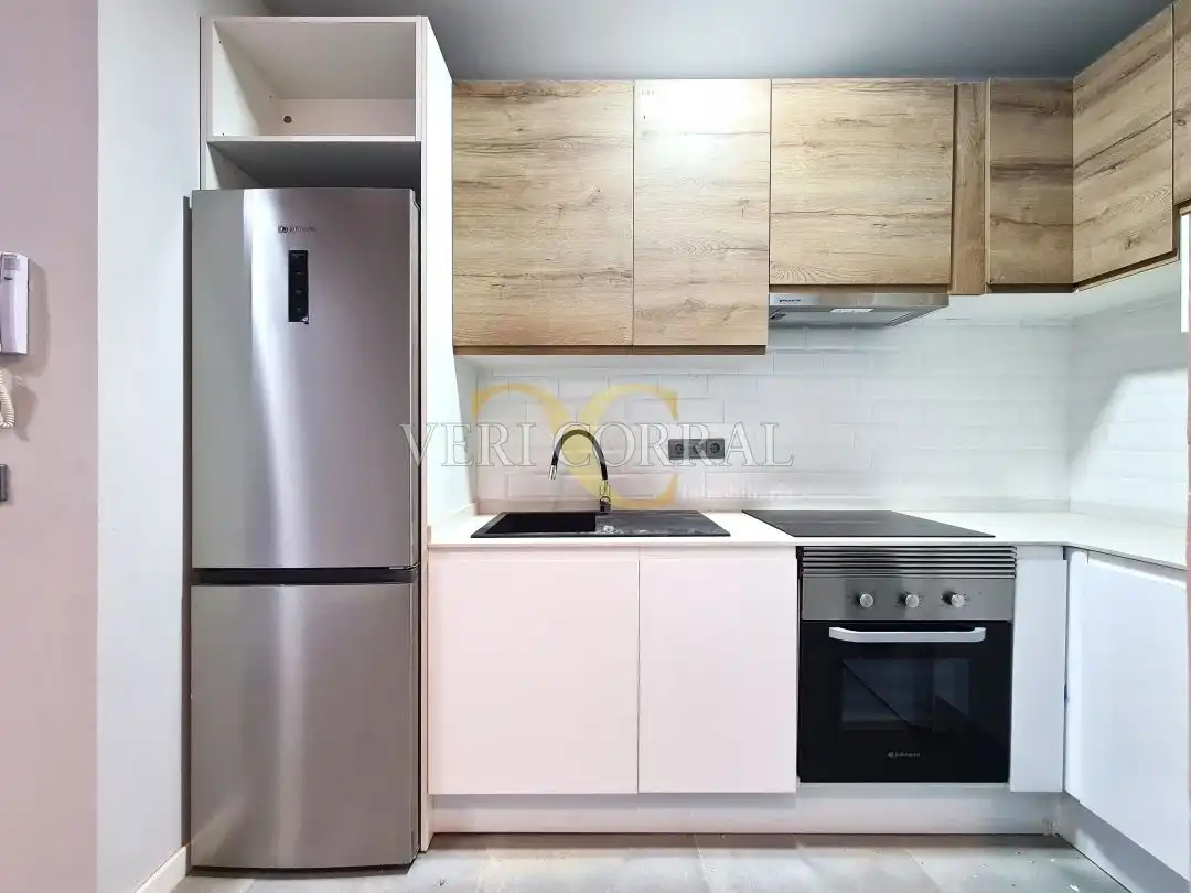 Kitchen of Flat for sale in Gijón   with Heating and Alarm