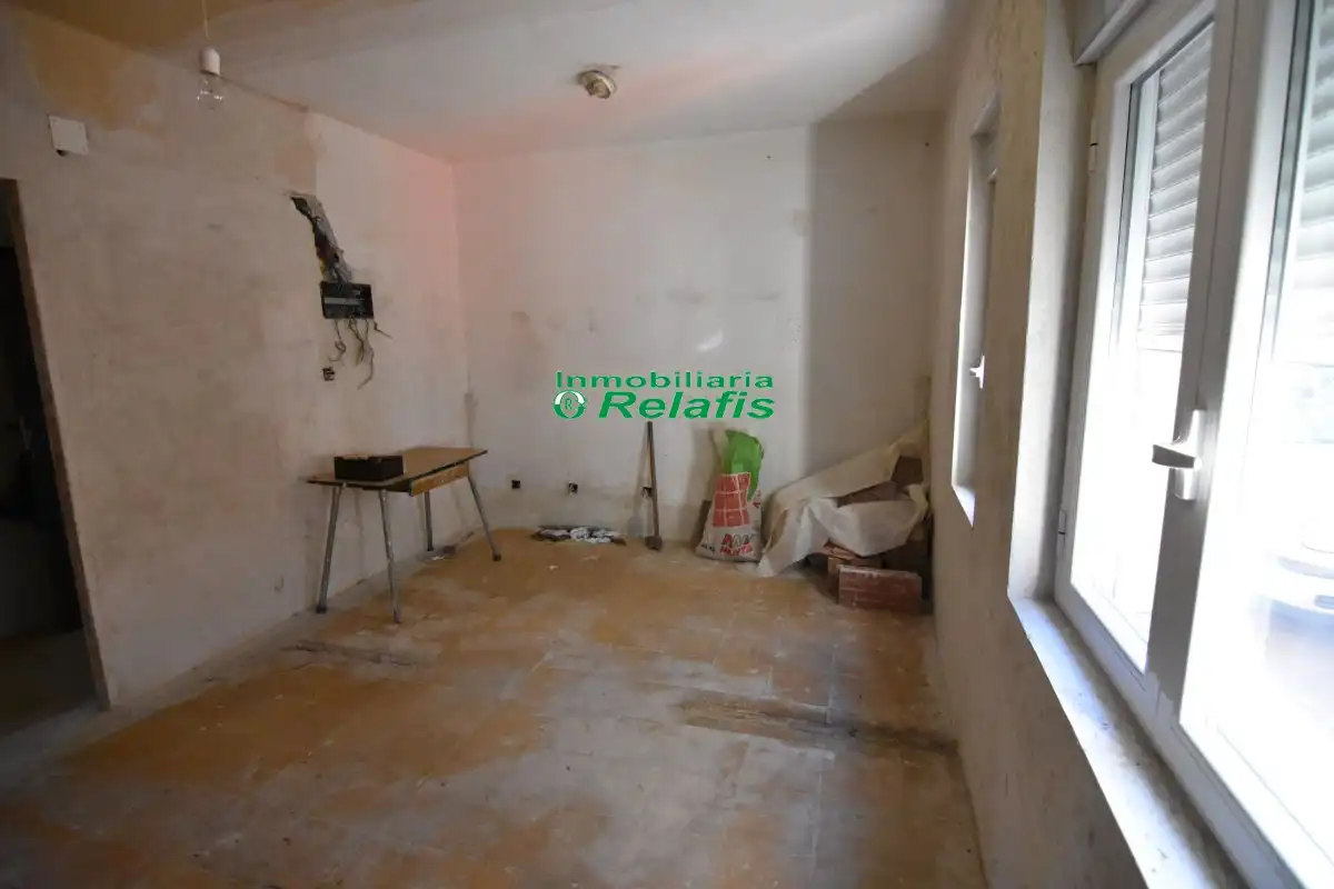 Flat for sale in PORTUGAL 38, imagen 3