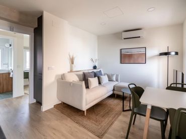 Appartement compact avec ascenseur à louer à Tetuán