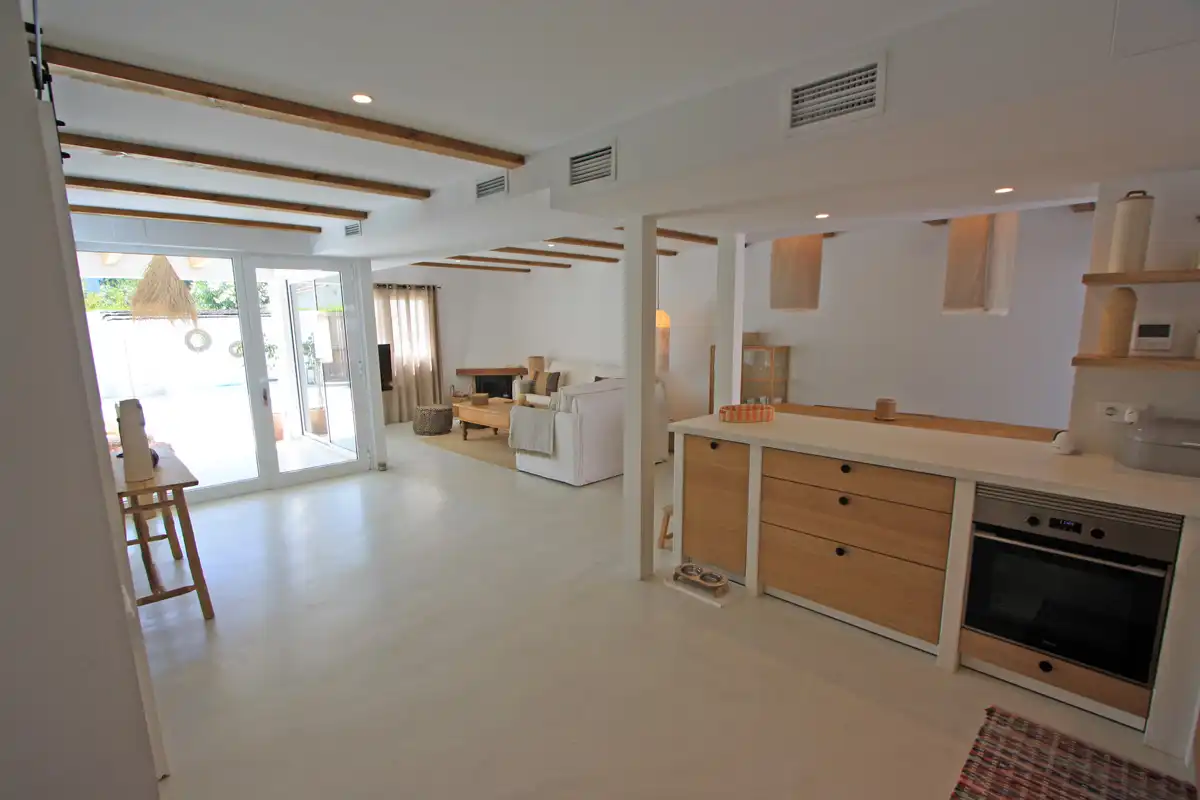 Casa adosada en venta en Dénia con Jardín privado y Alarma