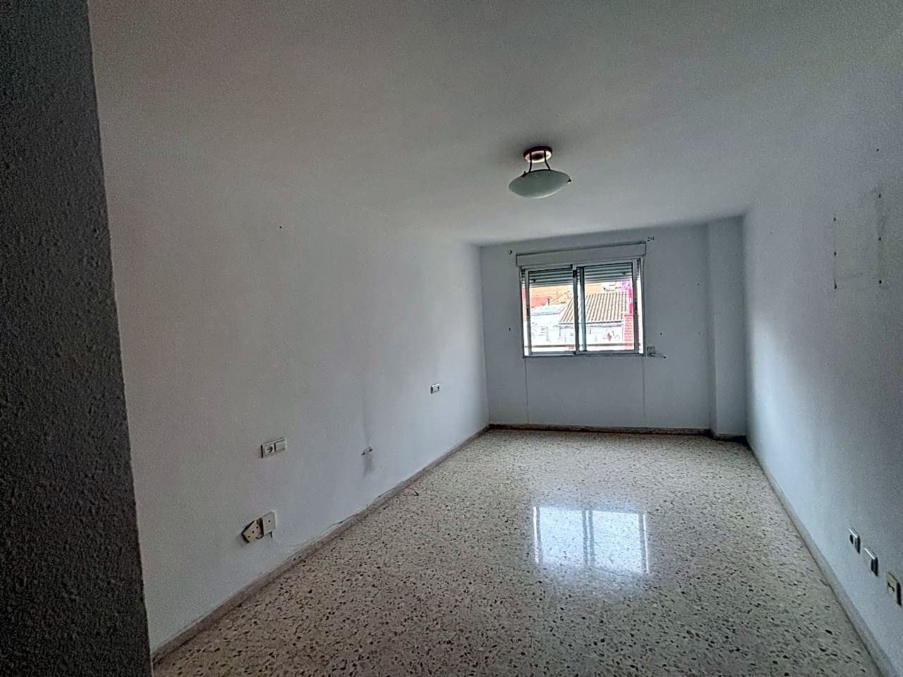 Bedroom of Duplex for sale in  Valencia Capital  with Air Conditioner and Storage room
