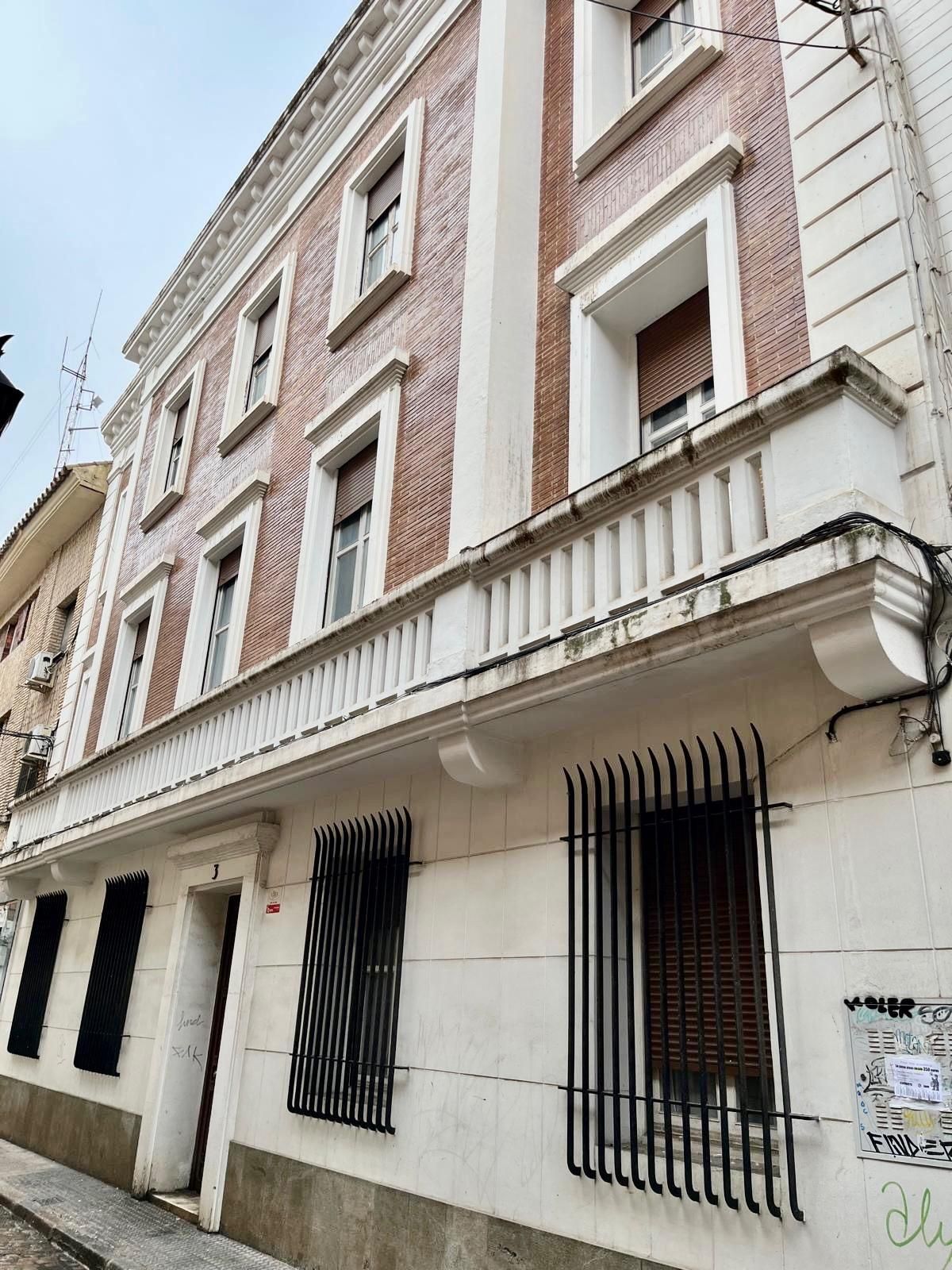 Exterior view of House or chalet for sale in  Córdoba Capital  with Terrace and Storage room