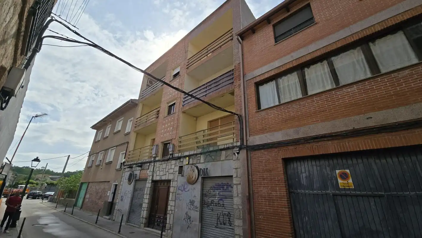 Flat for sale in C. la Corredera, Navaluenga