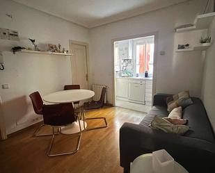 Sala d'estar de Apartament per a compartir en  Madrid Capital amb Aire condicionat, Calefacció i Terrassa