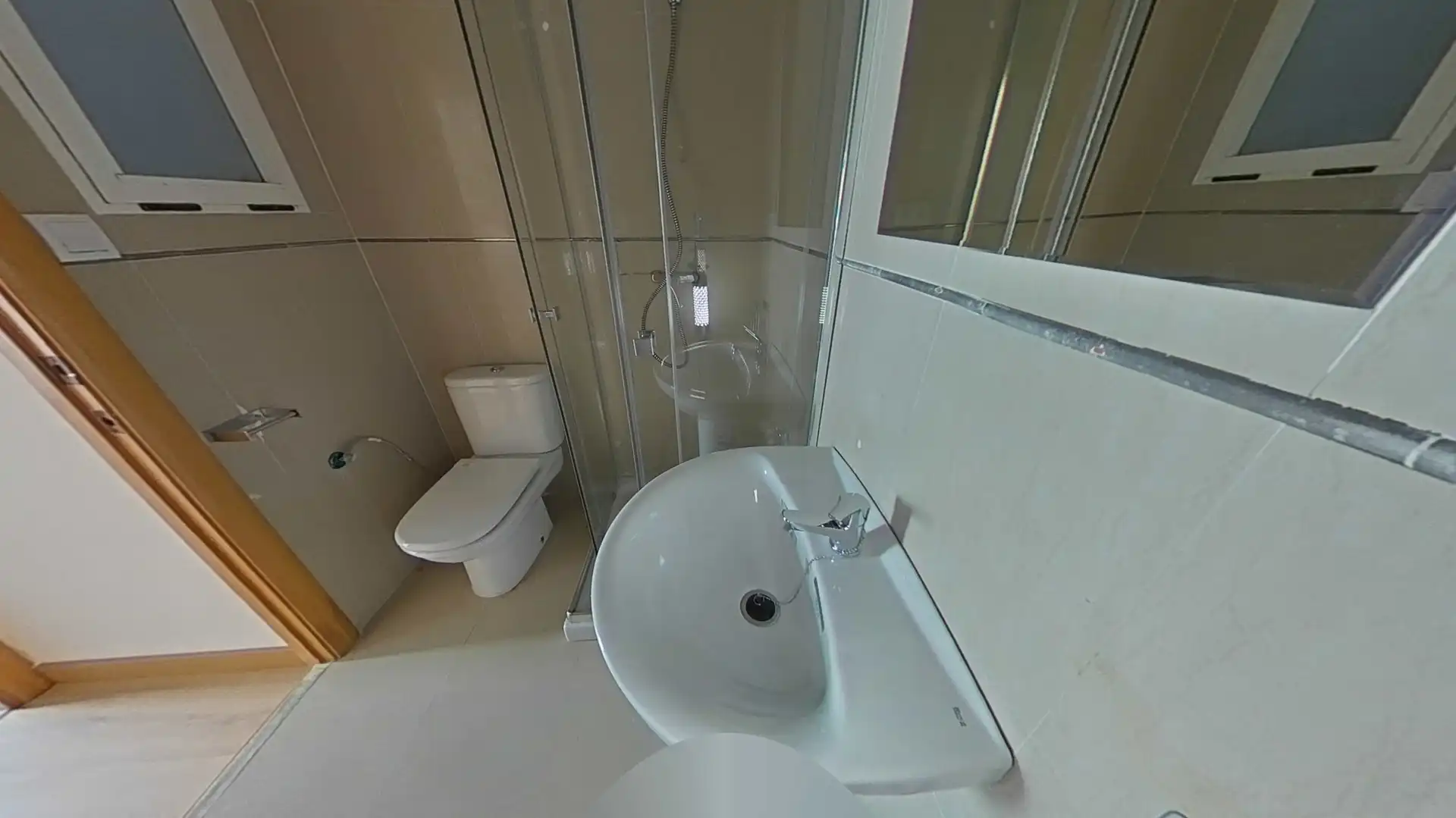 Bathroom of Flat for sale in Valencia
