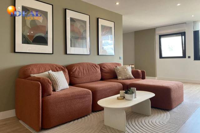 Piso en Alquiler en Paseo paseo de sancha, 2 en La Malagueta - Monte Sancha