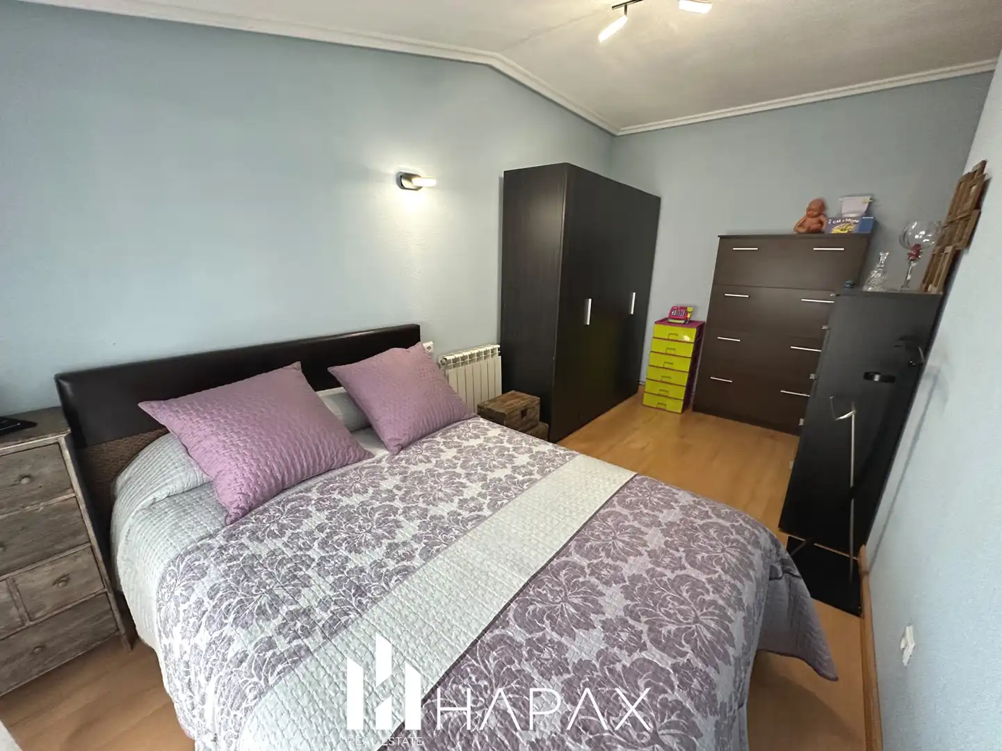 Habitación de Piso en venta en Moriscos con Calefacción y Terraza