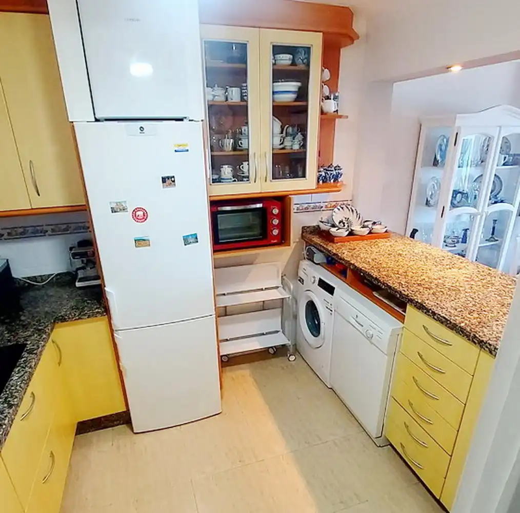 Cocina de Piso de alquiler en Almuñécar con Amueblado
