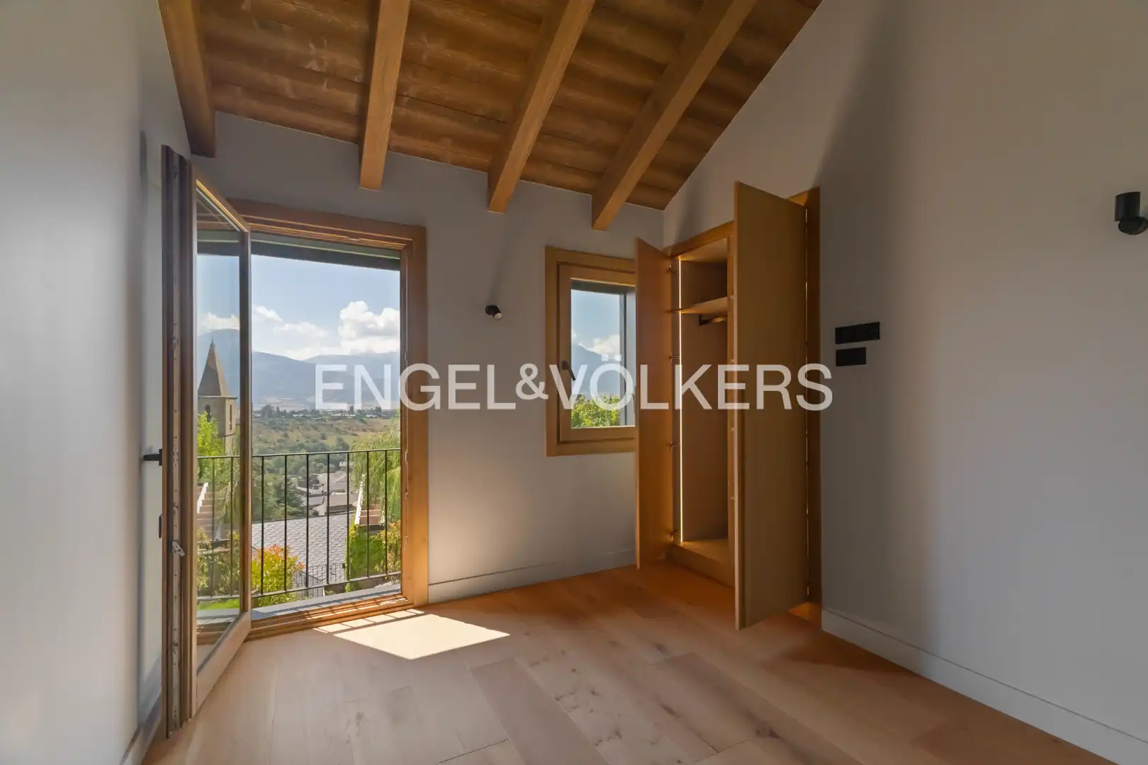 Casa aparellada amb jardí en venda a Bolvir, imagen 14