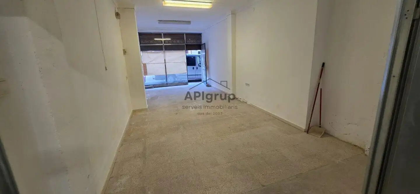 Local comercial en venda a Centre - Sant Oleguer, imagen 20